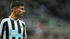 Newcastle defender Fabian Schar